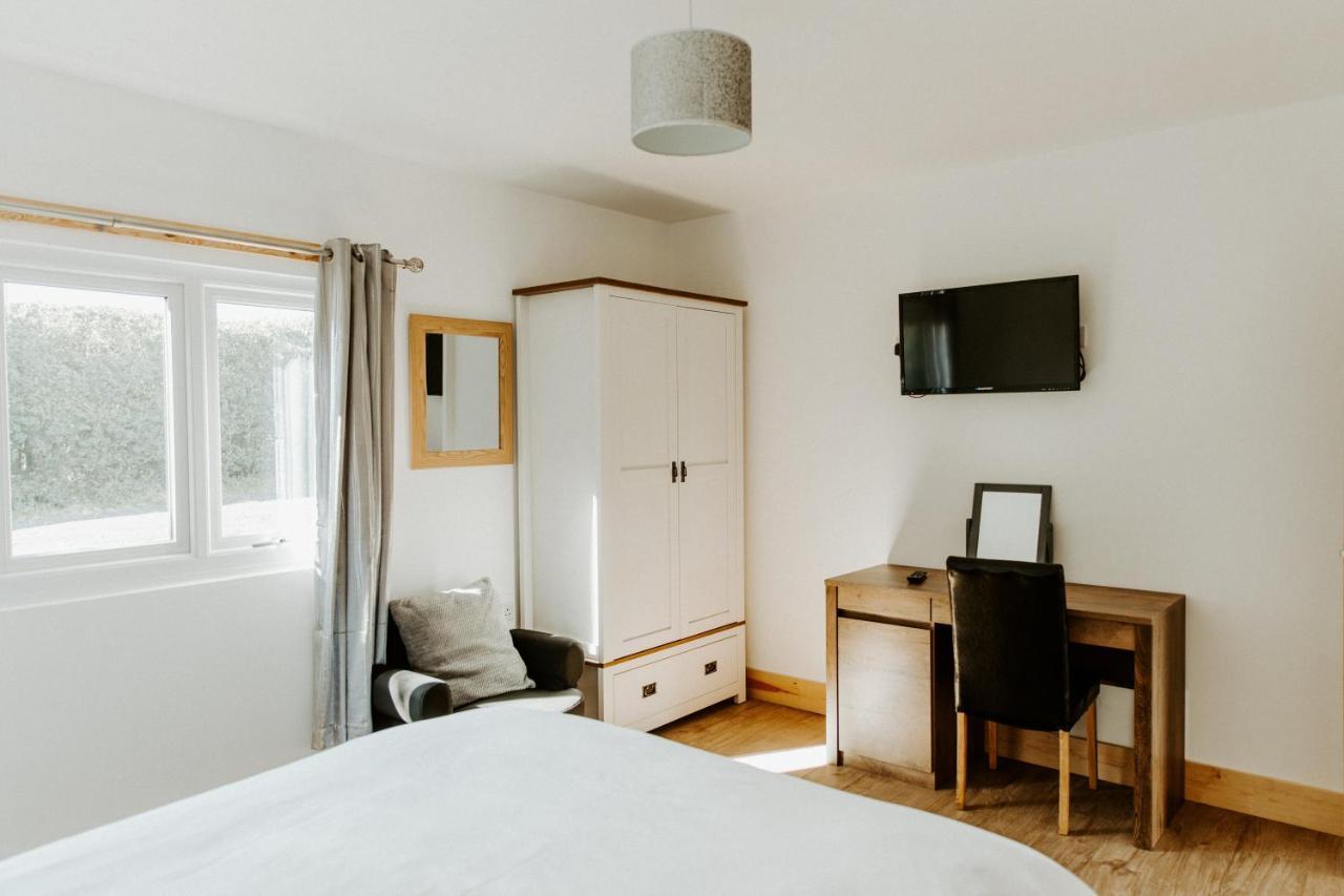 King Richard'S Luxury Lodge - Sleeps Up To 8 ,Dog Friendly ,Near Sherwood Forest At Fairview Farm In Nottingham Set In 88 Acres And Great For Groups,Family Gatherings,Corporate Events Kültér fotó